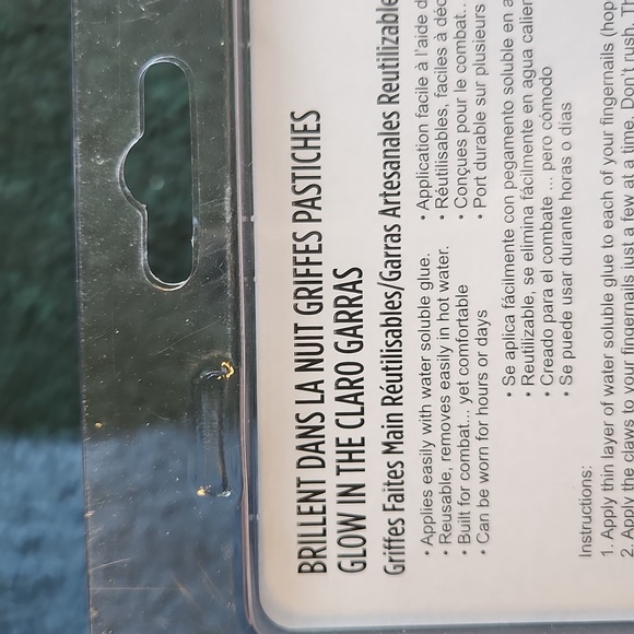 Glow in the Dark Claws ☆ Reusable ☆ CLAWS ☆ Halloween, Dress- up, Cos play ☆ New - Picture 7 of 10